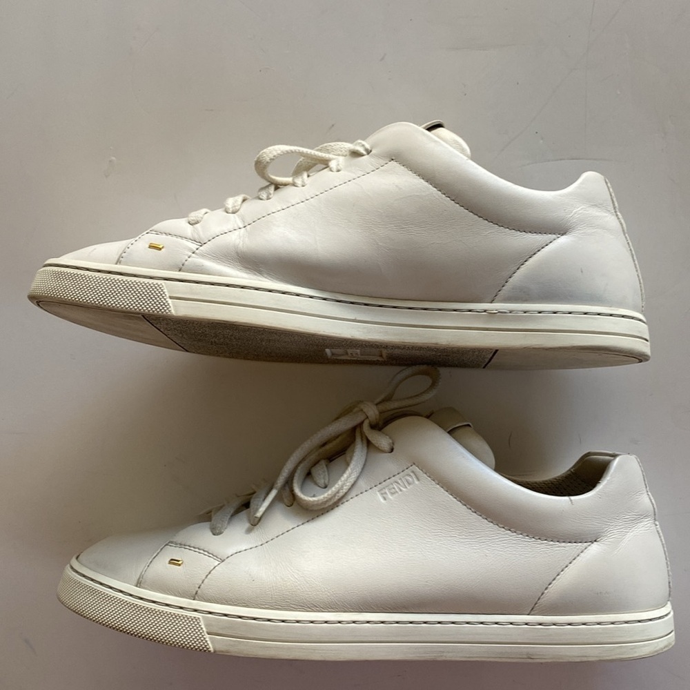 FENDI Men's Off White Leather Sneakers Size 8 or 10US .